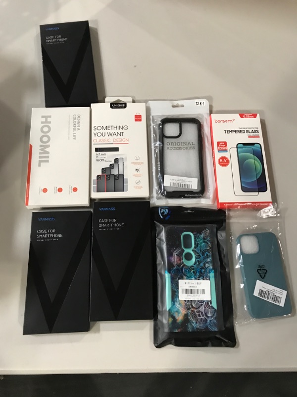 Photo 1 of BUNDLE OF PHONE ACCESSORIES