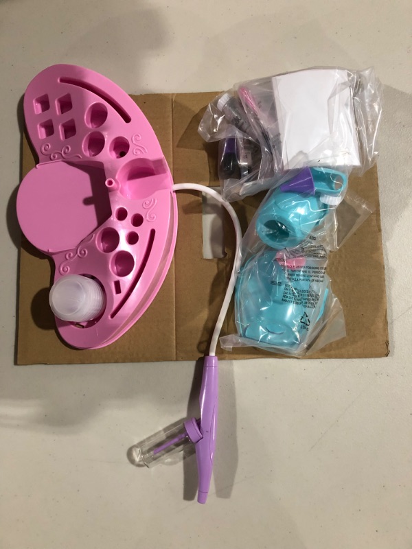 Photo 1 of Cra-Z-Art Shimmer ‘n Sparkle Glitter & Shimmer Airbrush Designer