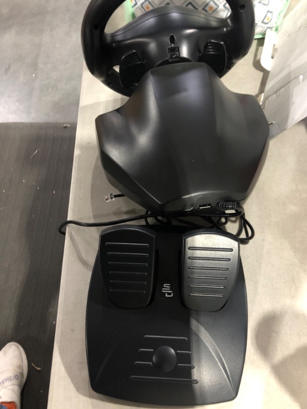 Photo 1 of Superdrive - Racing Steering Wheel Driving Wheel SV200 with pedals and shift paddles for Nintendo Switch - PS4 - Xbox One - PC