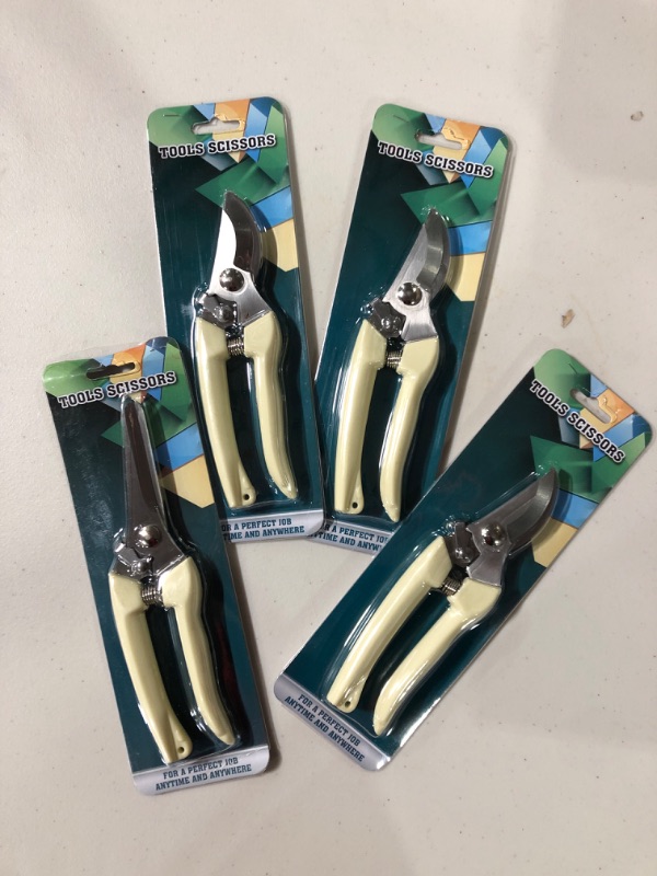 Photo 3 of [4 pack] Meidong Gardening Hand Pruner Garden Scissors Pruning Shears 10MM Cutting Diameter (Shears)