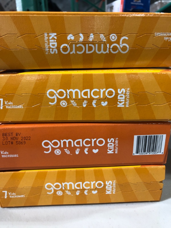 Photo 5 of (x4 boxes) (best by 30 Nov. 2022)
 GoMacro Kids MacroBar, Peanut Butter Cup, Organic Vegan Snack Bars, 7 ct