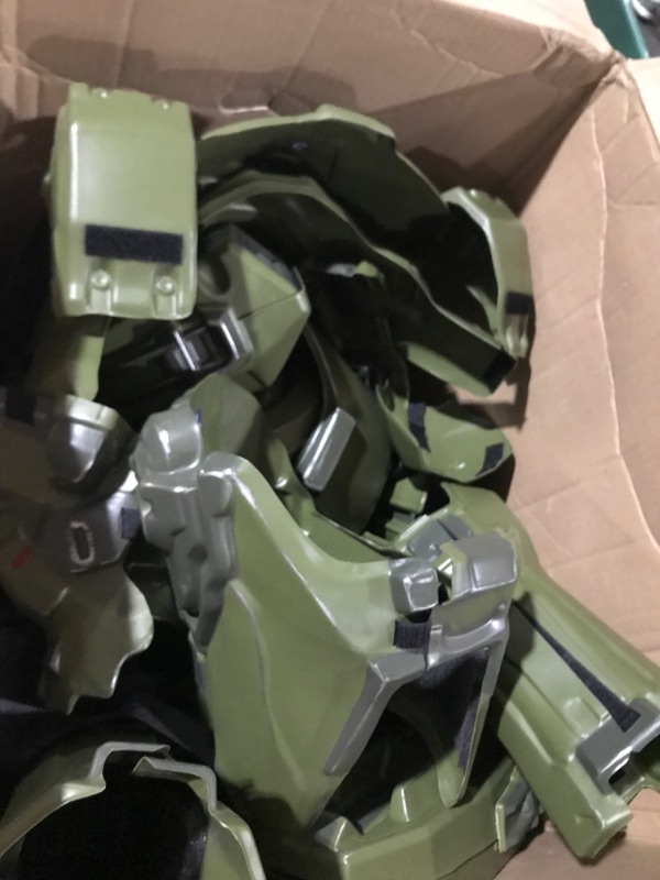 Photo 1 of Halo Master Chief Ultra Prestige Costume