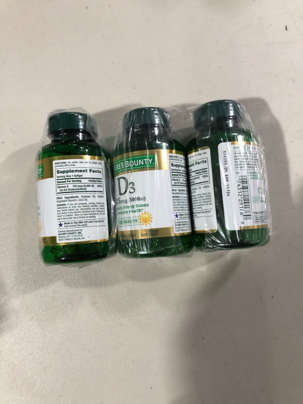 Photo 2 of Vitamin D3 Softgels 125 mcg, 5000 IU