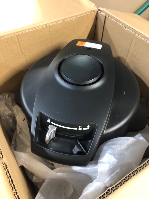 Photo 3 of ***USED/DAMAGED*** Instant Pot 6.5 qt. Duo Crisp 13-in-1, Air Fryer, Pressure Cooker &#38; Slow Cooker with One Ultimate Lid