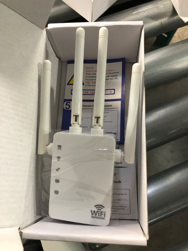 Photo 2 of 2022 WiFi Range Extender Signal Booster up to 8500sq.ft and 45 Devices