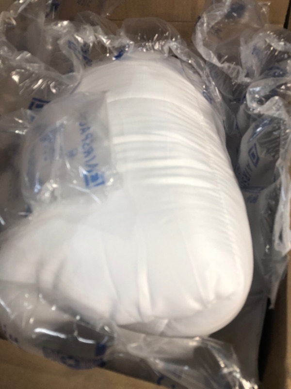 Photo 2 of * USED * Utopia Bedding Down Alternative Comforter (Twin, White) - All Season Comforter - Plush Siliconized Fiberfill Duvet Insert - Box Stitched White Twin