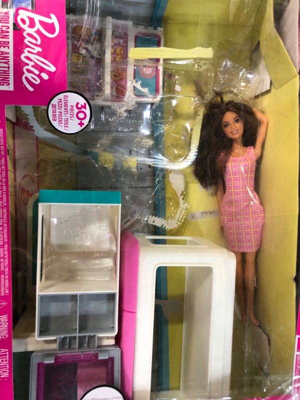 Photo 2 of [USED] Barbie Fast Cast Clinic Playset, Brunette Doctor Doll (12-in)