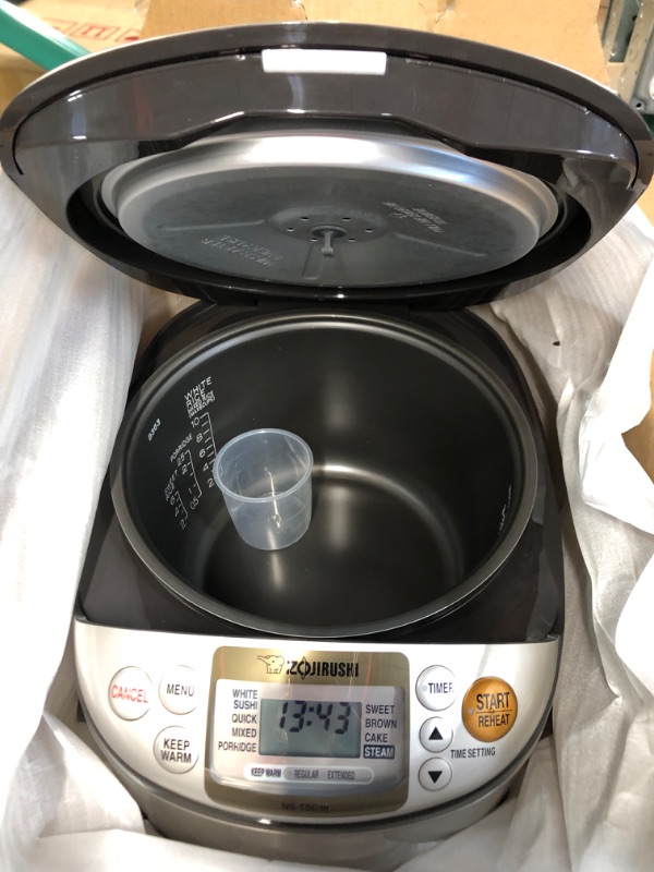 Photo 1 of [USED] ZOJIRUSHI Rice Cooker & Warmer - 10cups 