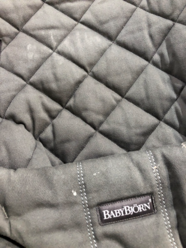 Photo 3 of *SEE NOTE* Baby Björn Bouncer Bliss, Quilted Cotton, Anthracite (006021US) Cotton Anthracite