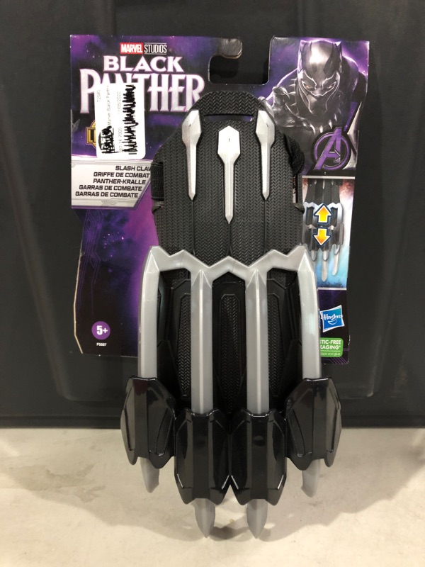 Photo 1 of Black Panther Legacy Slash Claw, One Size