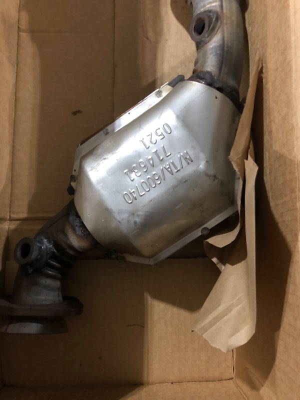 Photo 2 of * USED* 
Walker Exhaust 54345 Ultra EPA Catalytic Converter