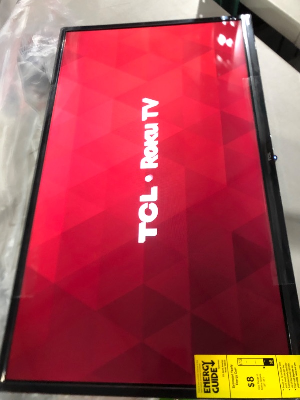 Photo 3 of TCL 32 Class 3-Series 720P HD LED Roku Smart TV 32S335
Dimensions with Stand (W x H x D): 28.8" x 18.9" x 7.1" ; Without Stand (W x H x D): 28.8" x 17.2" x 2.9"