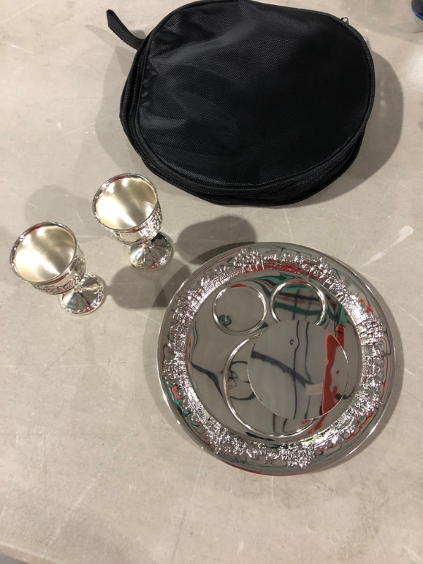 Photo 2 of 1 X Communion-Set-Silverplated Cups & Plates w/Bag