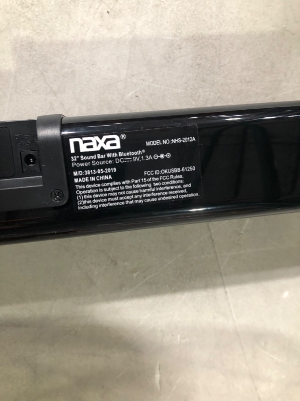 Photo 2 of Naxa Electronics NHS-2012A Wireless TV Sound Bar with Bluetooth, 32", Shiny Black 32-Inch NHS-2012A