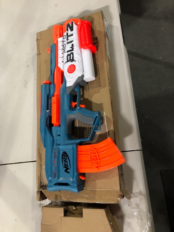 Photo 2 of NERF Elite 2.0 Motoblitz Blaster with Scope, Motorized 10-Dart Blasting, Airblitz 6 Darts, 22 Darts, Outdoor Toys for 8 Year Old Boys & Girls