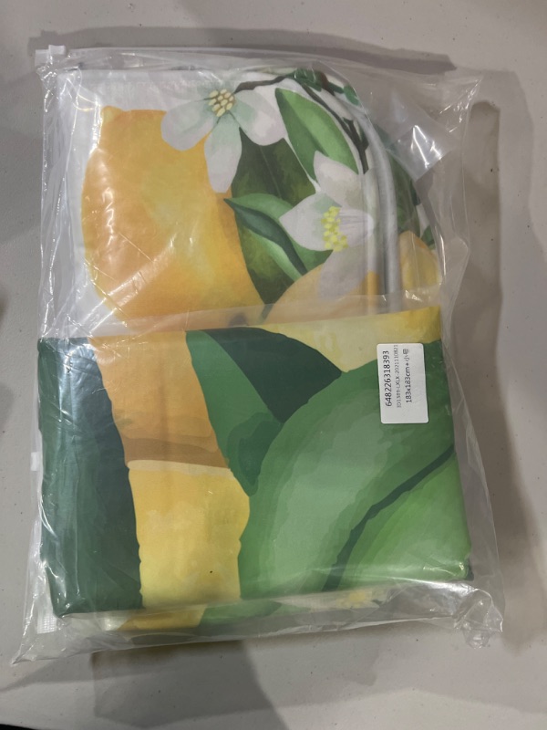 Photo 3 of 4Pcs Shower Curtain Set with Rugs, Toilet Lid Cover Bath Mat, Fresh Lemon and Green Leaves Fruit Bathroom Decor Set with 12 Hooks, Durable Waterproof Fabric for Bathroom Small:72'x72'+18'x30'+14'x18'+15'x18' Yellow White1010703340
X003908OJ3
