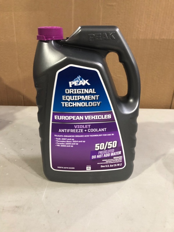 Photo 3 of ((Pack Of 3)) Peak OEM European Violet 50/50 Antifreeze