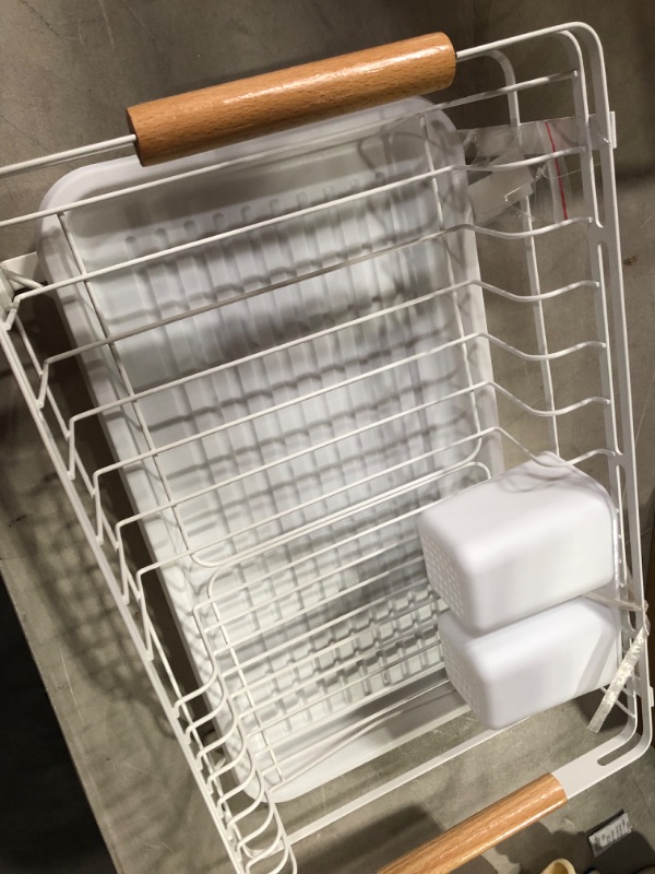 Photo 1 of Bundle of Kitchen Accessories. 