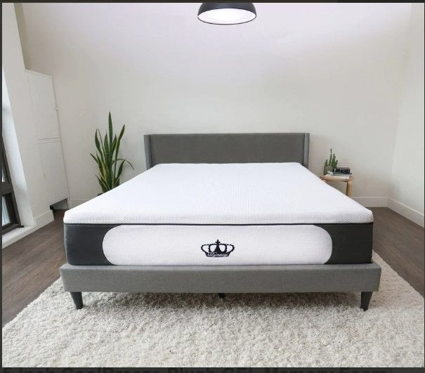 Photo 1 of 14.5-Inch CoolBreeze Plush GEL Memory Foam Mattress
