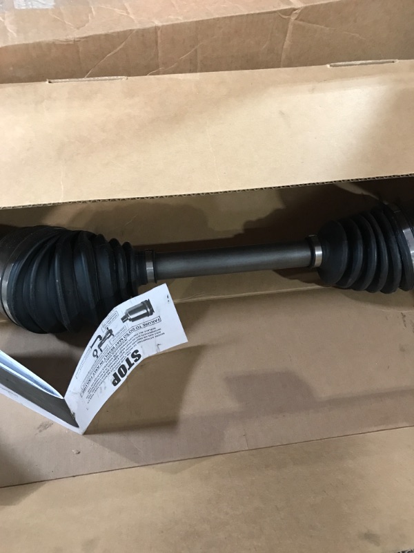 Photo 2 of SurTrack GM-8228 CV Axle Shaft