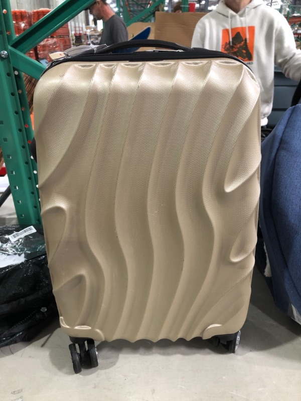Photo 1 of Rockland Melbourne 20" Hardside Carry-On Spinner