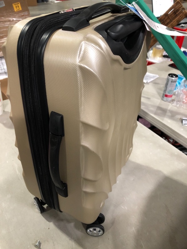 Photo 3 of Rockland Melbourne 20" Hardside Carry-On Spinner