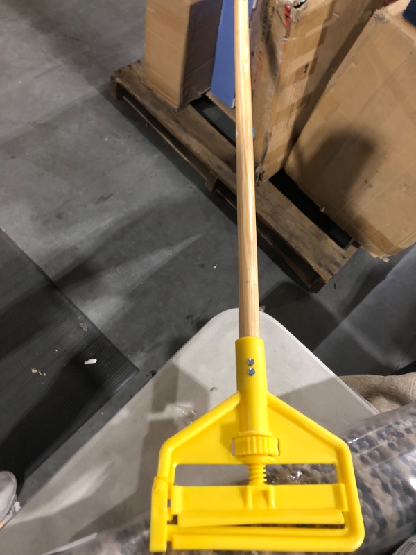 Photo 1 of Rubbermaid(R) Value-Pro™ Mop Handle, 60in.