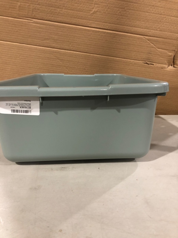 Photo 2 of Cambro 21157CBP180 Cambox 21" x 15" x 7" Light Gray Polyethylene Plastic Bus Box with Ribbed Bottom (Qty 1)
* Open item, no visible damage or defect. * 