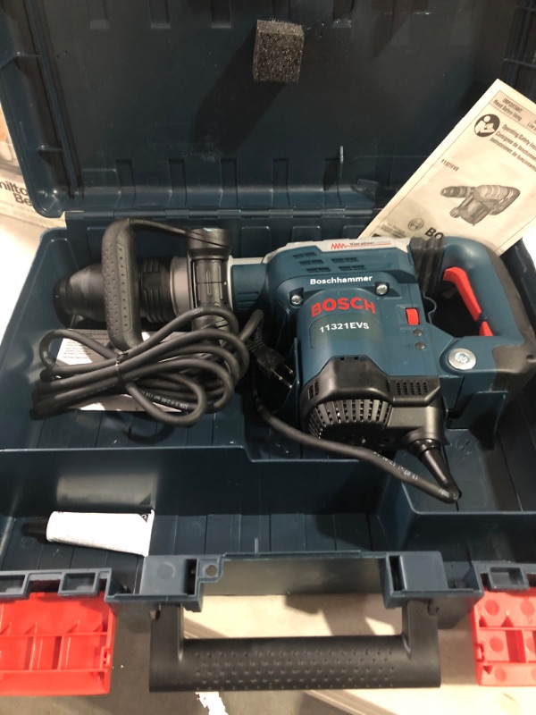 Photo 3 of "Bosch 11321EVS 120-Volt 13 Amp SDS-Max Variable Speed Demolition Hammer"