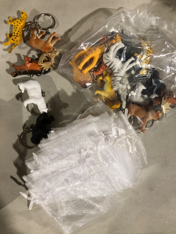 Photo 2 of 
54 Pieces Cute Jungle Animal Keychains Safari Baby Shower Decorations Zoo Animals 