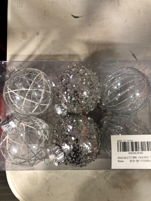 Photo 2 of 
RoseCraft 2.75"/70MM Clear Christmas Ball Oenaments Set, 6PCS Plastic Shatterproof Christmas Tree Hanging Decorations.
