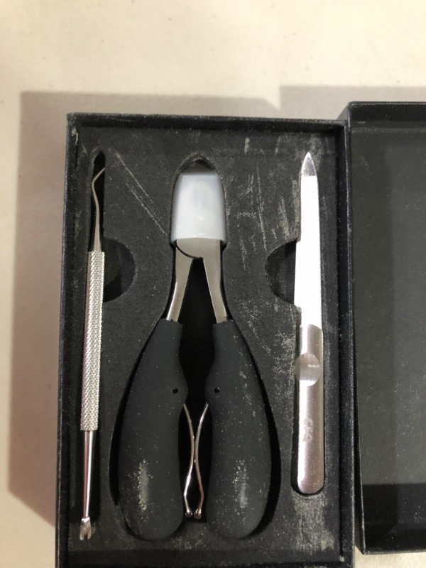 Photo 2 of Large Nail Clippers Set (3Pcs), Toenail Clippers for Thick Nails, Toe Nail Clippers Adult Thick Nails Long Handle -Toenail Clippers for Seniors Thick Toenails 3 Piece Set