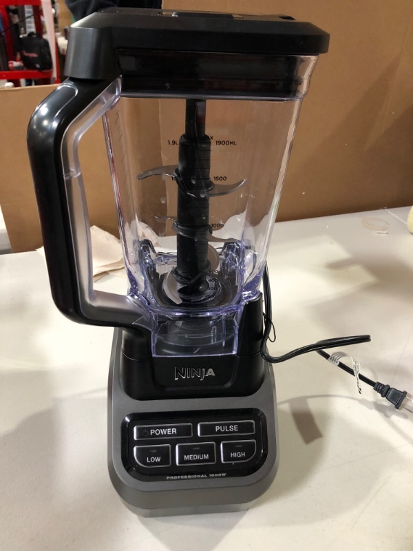 Photo 3 of Ninja NJ601AMZ Professional Blender 