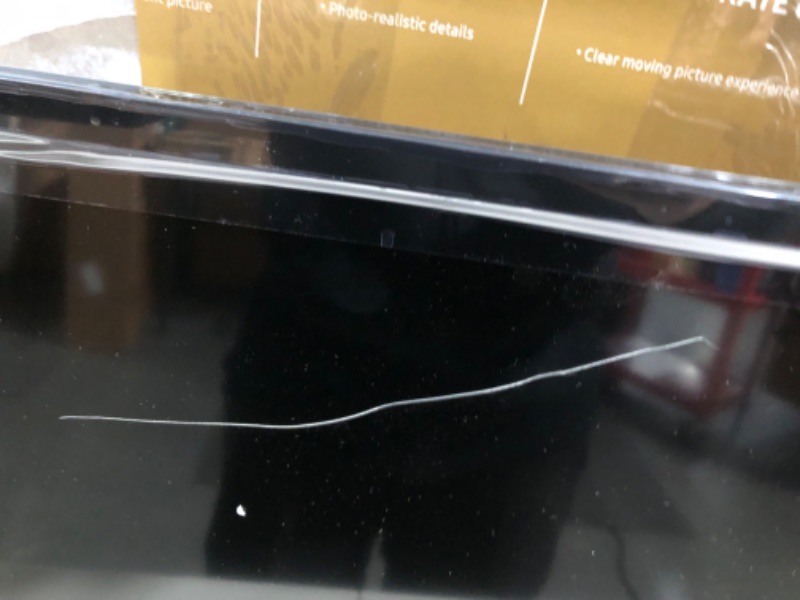 Photo 1 of SAMSUNG 32-inch Class LED Smart FHD TV 1080P (UN32N5300AFXZA, 2018 Model)