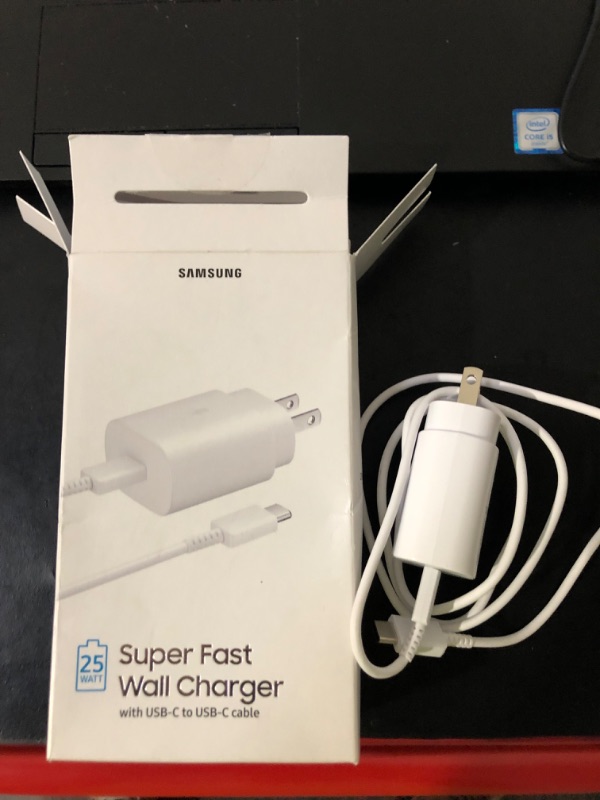 Photo 2 of Samsung 25W USB-C Fast Charging Wall Charger White