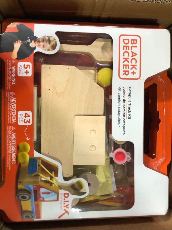 Photo 2 of BLACK+DECKER Catapult Truck Kit