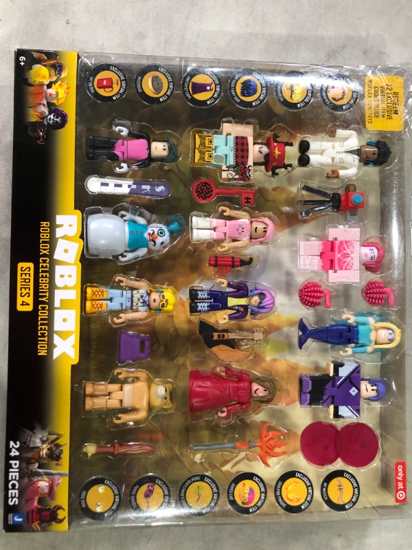Photo 2 of Roblox Celebrity Collection - Series 4 Figure 12pk (Roblox Classics) (Includes 12 Exclusive Virtual Items)
