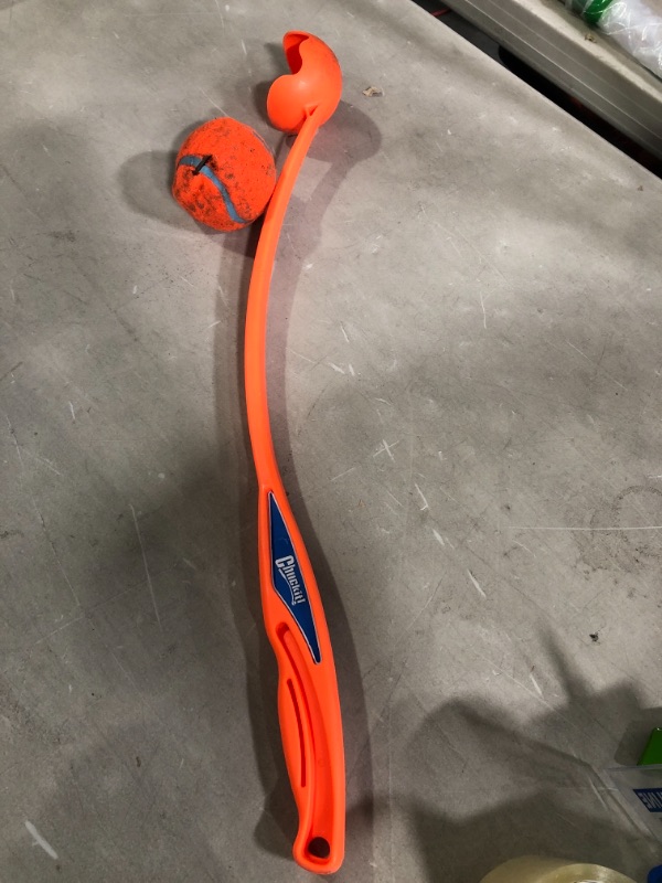 Photo 1 of Chuckit! Fetch & Fold Launcher Large (3" Ball) 26" Length Sport Launcher