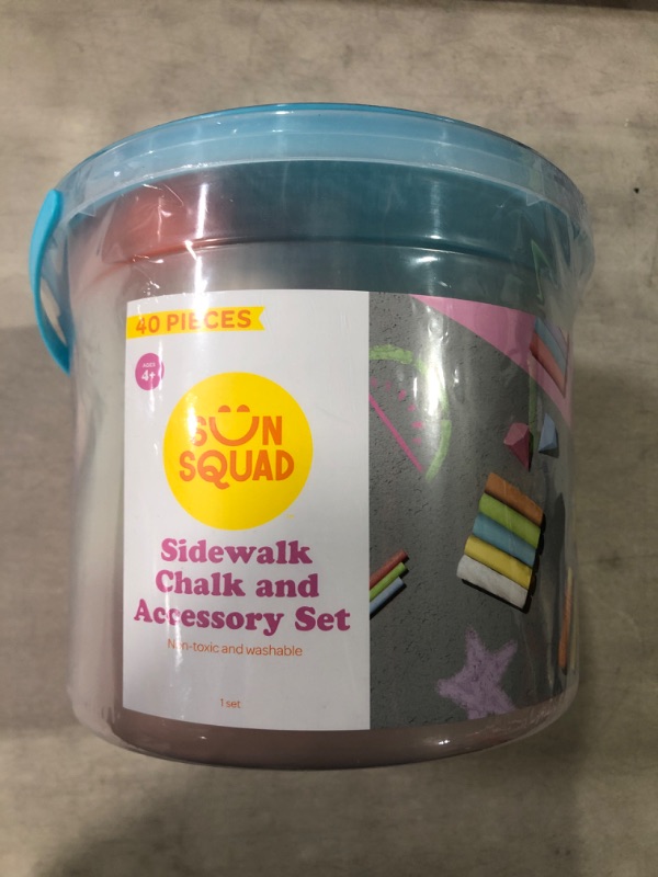 Photo 2 of Chalk Bucket Set 40pc - Sun Squad