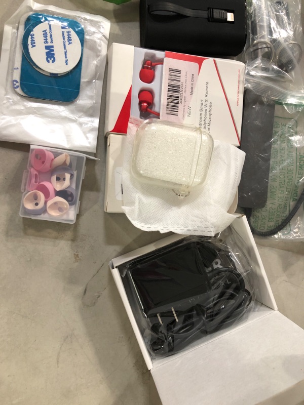 Photo 1 of assorted cellular items bundle 