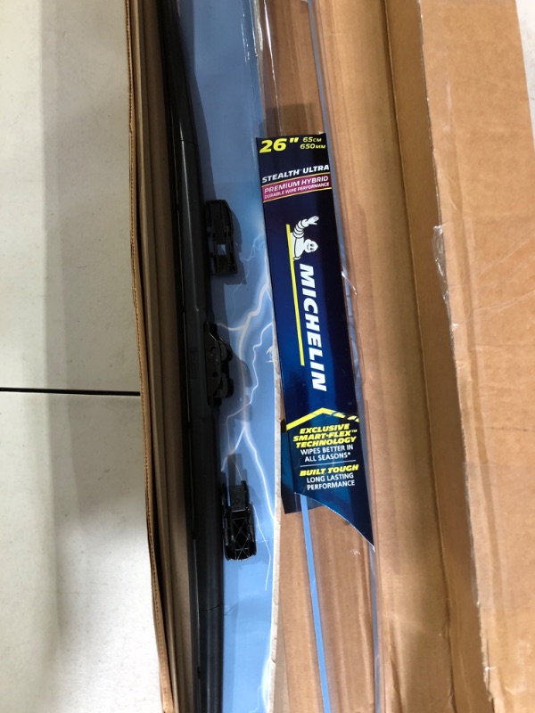 Photo 2 of Michelin 8526 Stealth Ultra Windshield Wiper Blade with Smart Technology, 26" (Pack of 1)