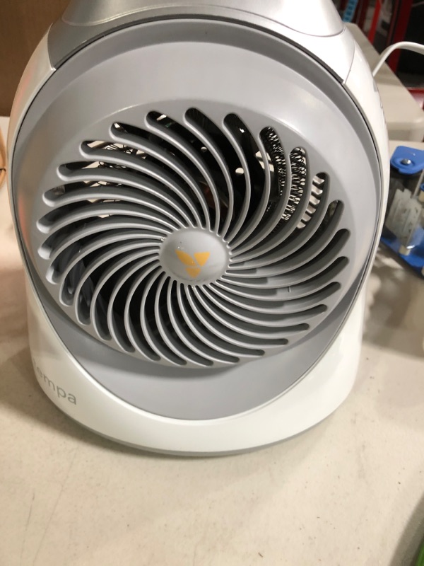 Photo 2 of  Damaged Vornadobaby Breesi Nursery Air Circulator Fan for Baby and Kids Room with Child Lock, Hidden Cord Storage, Finger-Friendly Design, White, (Model: CR1-0384-43)