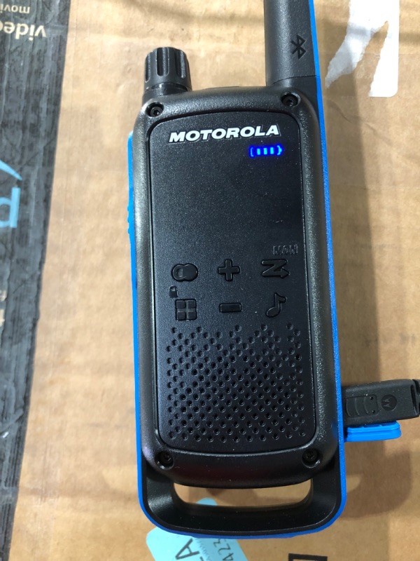 Photo 2 of Motorola Talkabout T800 Two-Way Radios, 2 Pack, Black/Blue