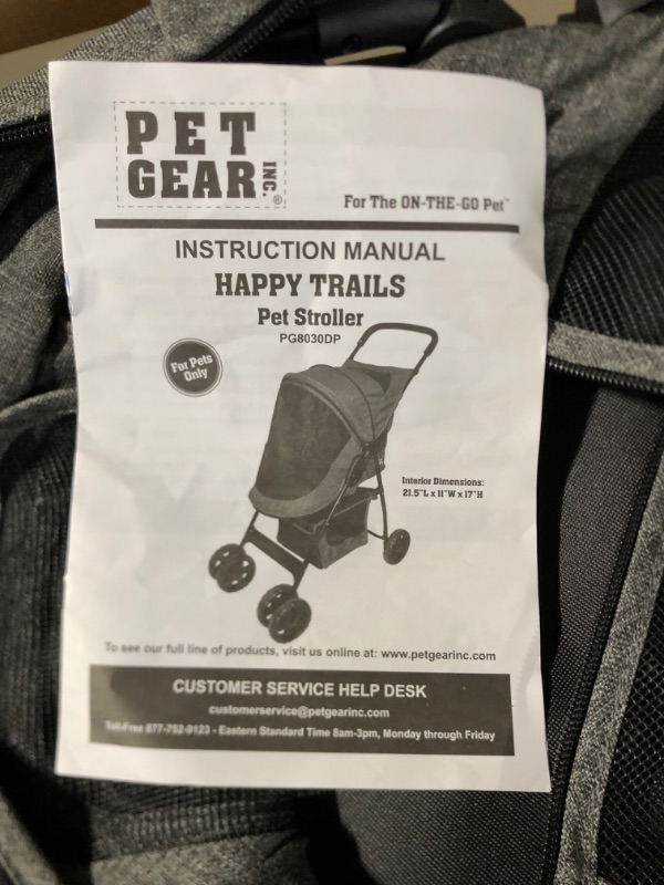 Photo 4 of "Pet Gear No-Zip Happy Trails Lite Pet Stroller-Classic Grey