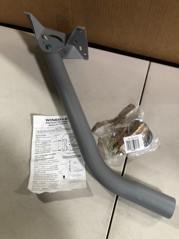 Photo 2 of Winegard DS2000A Universal 22-inch Mount for Off-Air TV Antennas