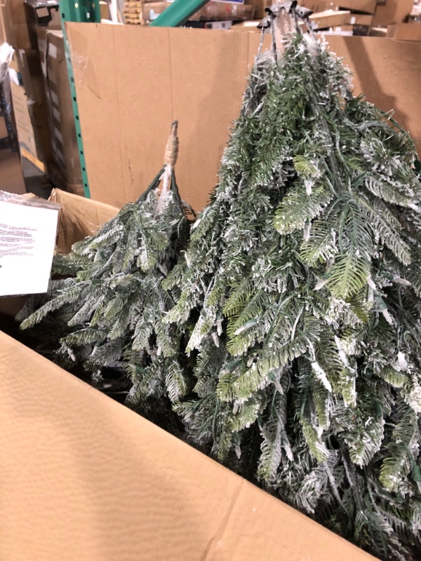 Photo 3 of *MISSING STAND* 7 1/2 Ft. Pre-lit Aspen Green Fir Flocked Artificial Christmas Tree 700 UL Listed Clear Lights. Open box