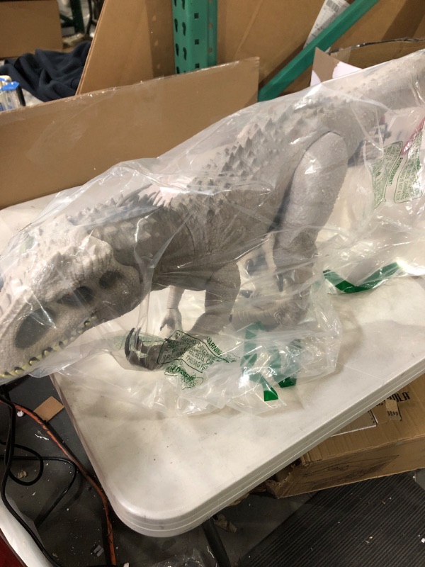 Photo 1 of Jurassic World Camp Cretaceous Large Dinosaur Toy, Super Colossal Indominus Rex Action Figure 3.5 Feet Long with Eating Feature???