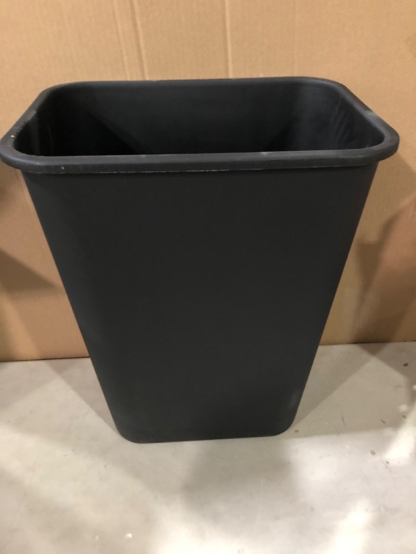 Photo 2 of AmazonCommercial 10 Gallon Commercial Office Wastebasket, Black, 1-Pack BLACK 10 GALLON 1 pack