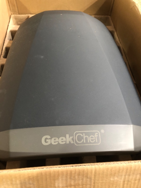 Photo 2 of **USED** Geek Chef Outdoor Pizza Oven Pizza Grilling 12'' Portable Gas Oven, Outside Pizza Maker Use Gas Power for Propane Pizza Oven Outdoor Grill, with Pizza Oven Accessories