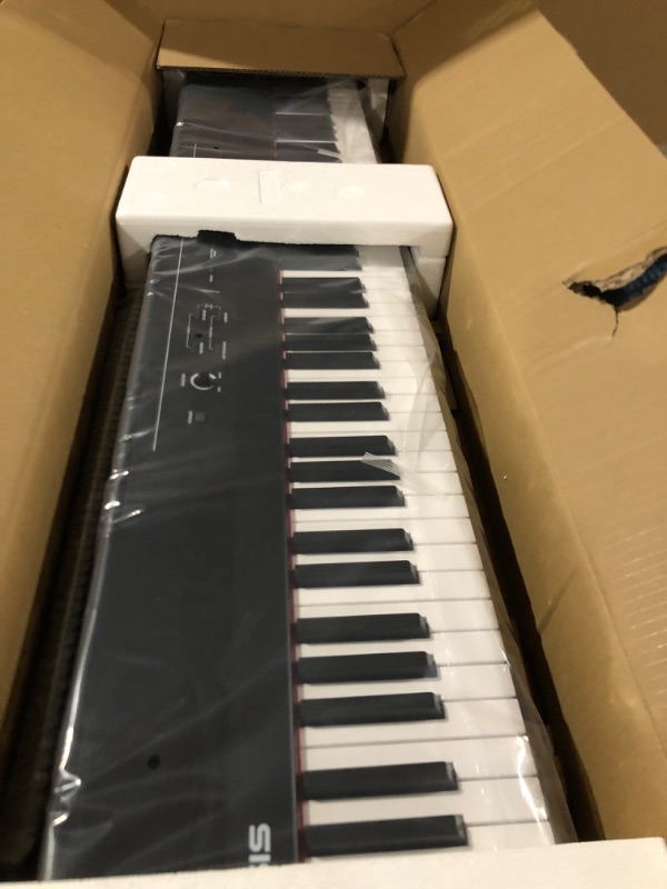 Photo 2 of Alesis Recital 88-Key Digital Piano with Full-Sized Keys